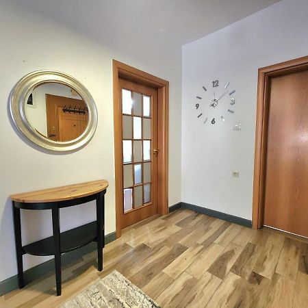 Turqoise Flat In City Center With 24H Self Check In Tiranë Eksteriør bilde