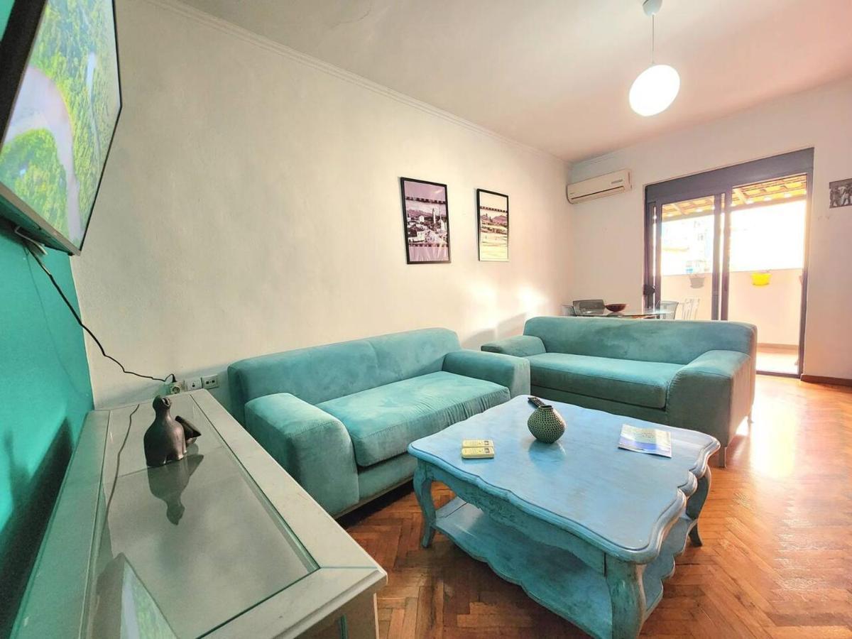 Turqoise Flat In City Center With 24H Self Check In Tiranë Eksteriør bilde